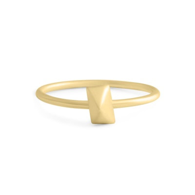 18 Karat Yellow Gold ring with a rectangular shaped pointed center and a thin band.