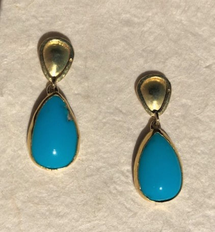 22 Karat & 18 Karat Yellow Gold Stud Earrings with a pear shaped dangle pear shaped Sleeping Beauty Turquoise.