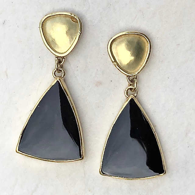 High Karat Yellow gold post earrings with triangular black onyx dangles.