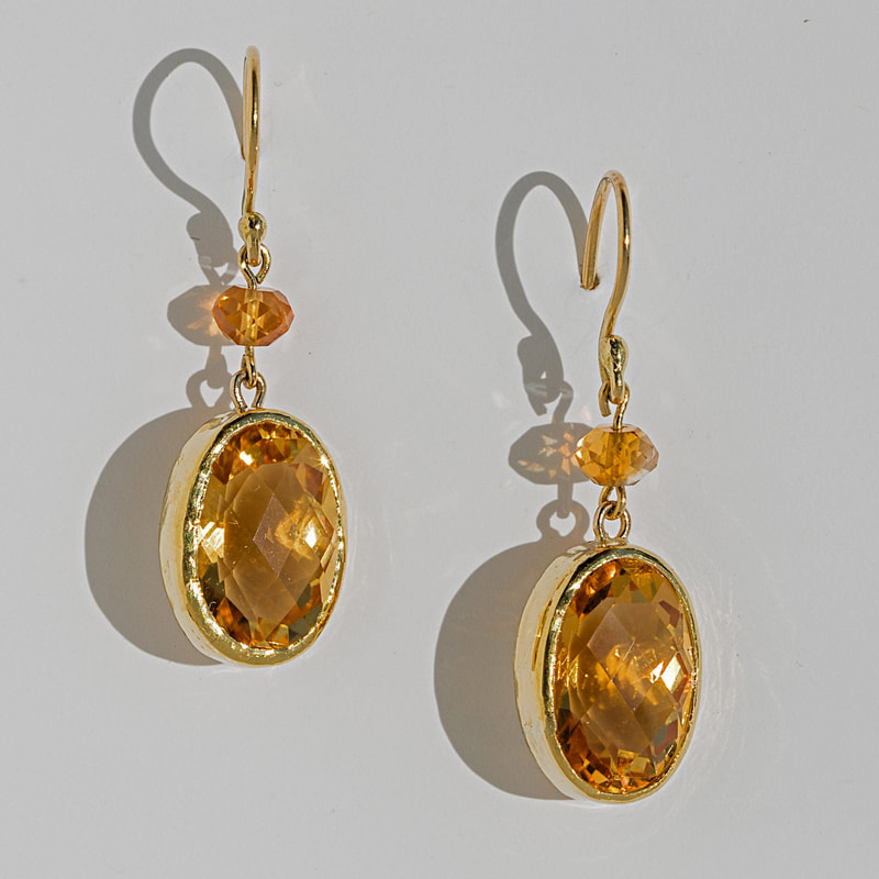 22 & 18 Karat Yellow Gold Citrine dangle earrings with French wires.