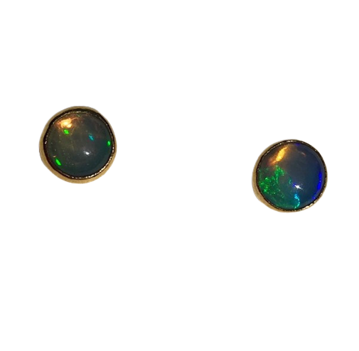 22KY & 18KY Australian Opal stud earrings.