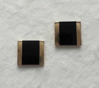 14 Karat Yellow Gold square Black Jade post earrings.